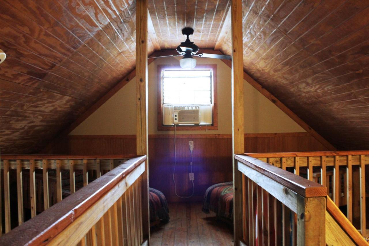 Bed and Breakfast Berry Creek Cabins Isabel Zewnętrze zdjęcie
