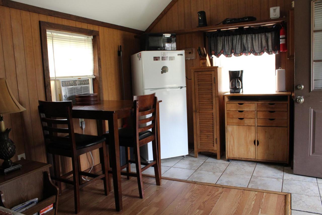 Bed and Breakfast Berry Creek Cabins Isabel Zewnętrze zdjęcie